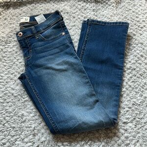 Abercrombie & Fitch Dark Blue Jeans Straight Size 9/10(Girls)